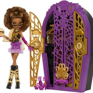 Monster High Skulltimate Secrets Clawdeen Wolf Doll | Werewolf Doll and Accessories Set. Hauntlywood Mysteries Theme with Reveal Closet and 19+ Glam Surprises like Clothes